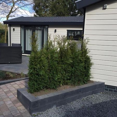 Huisjes Putten Reewold Chalet In Rustige En Mooie Omgeving エクステリア 写真